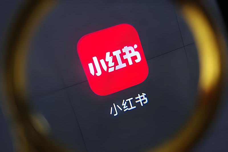 我用DeepSeek做内容，1天生产30篇小红书笔记